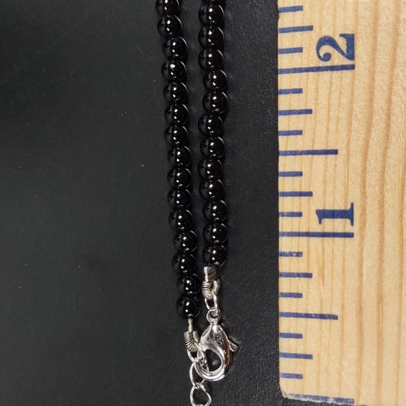 Black Onyx/Biwa Pearl Necklace/Earrings - Picture 5 of 6